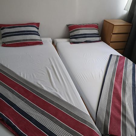 Apartment Happy Home Varna Esterno foto