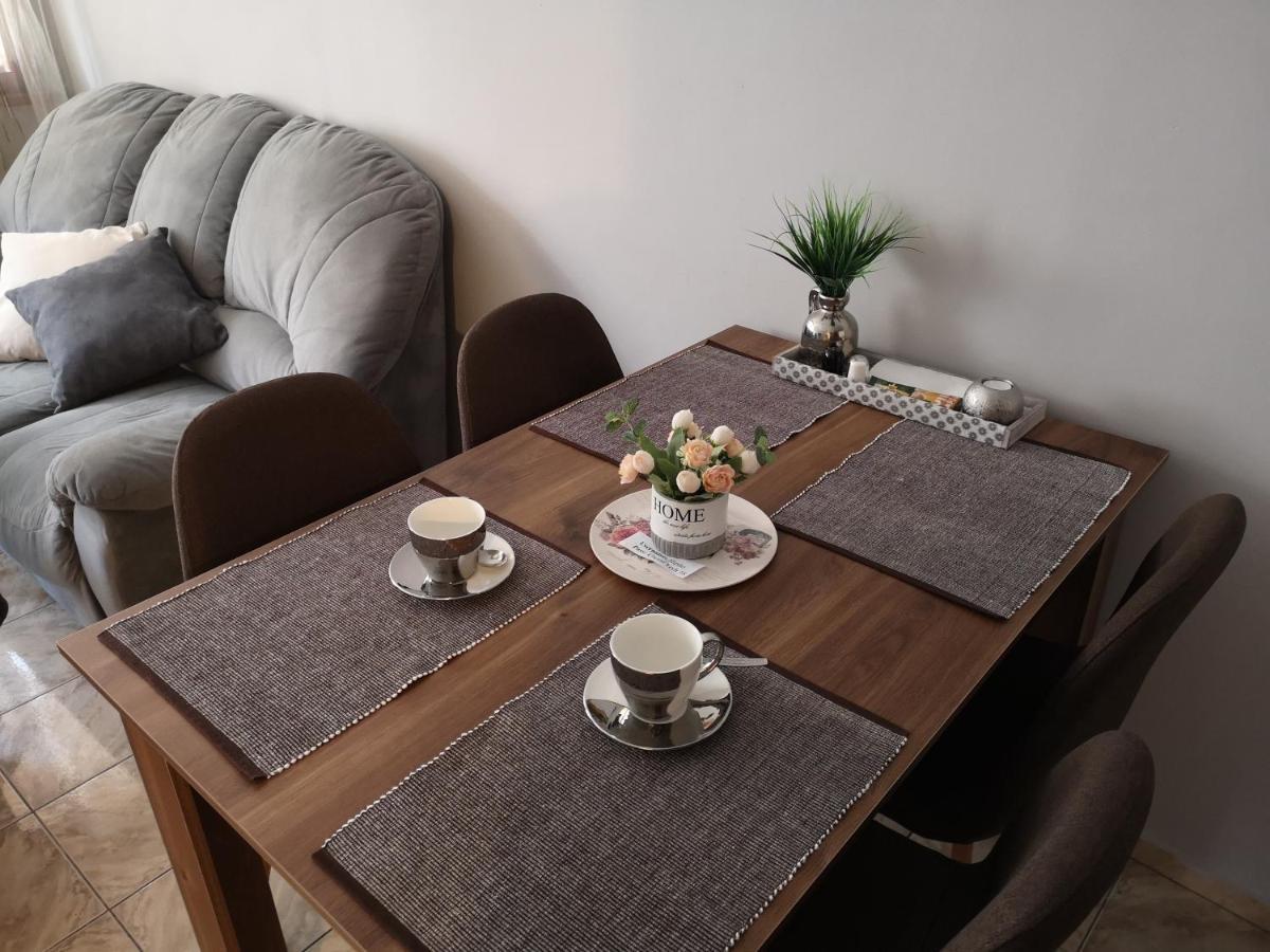 Apartment Happy Home Varna Esterno foto
