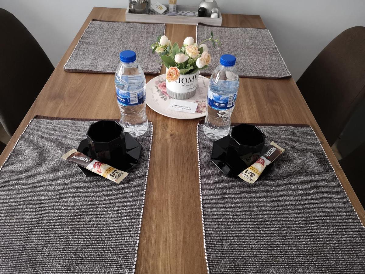 Apartment Happy Home Varna Esterno foto